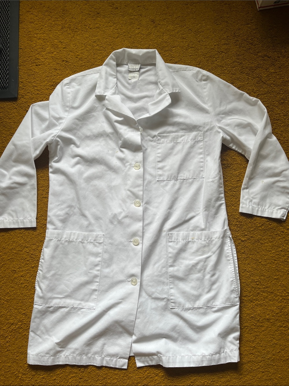 Women's White Lab Coat Jacket with Patch Pockets, size MEDIUM
